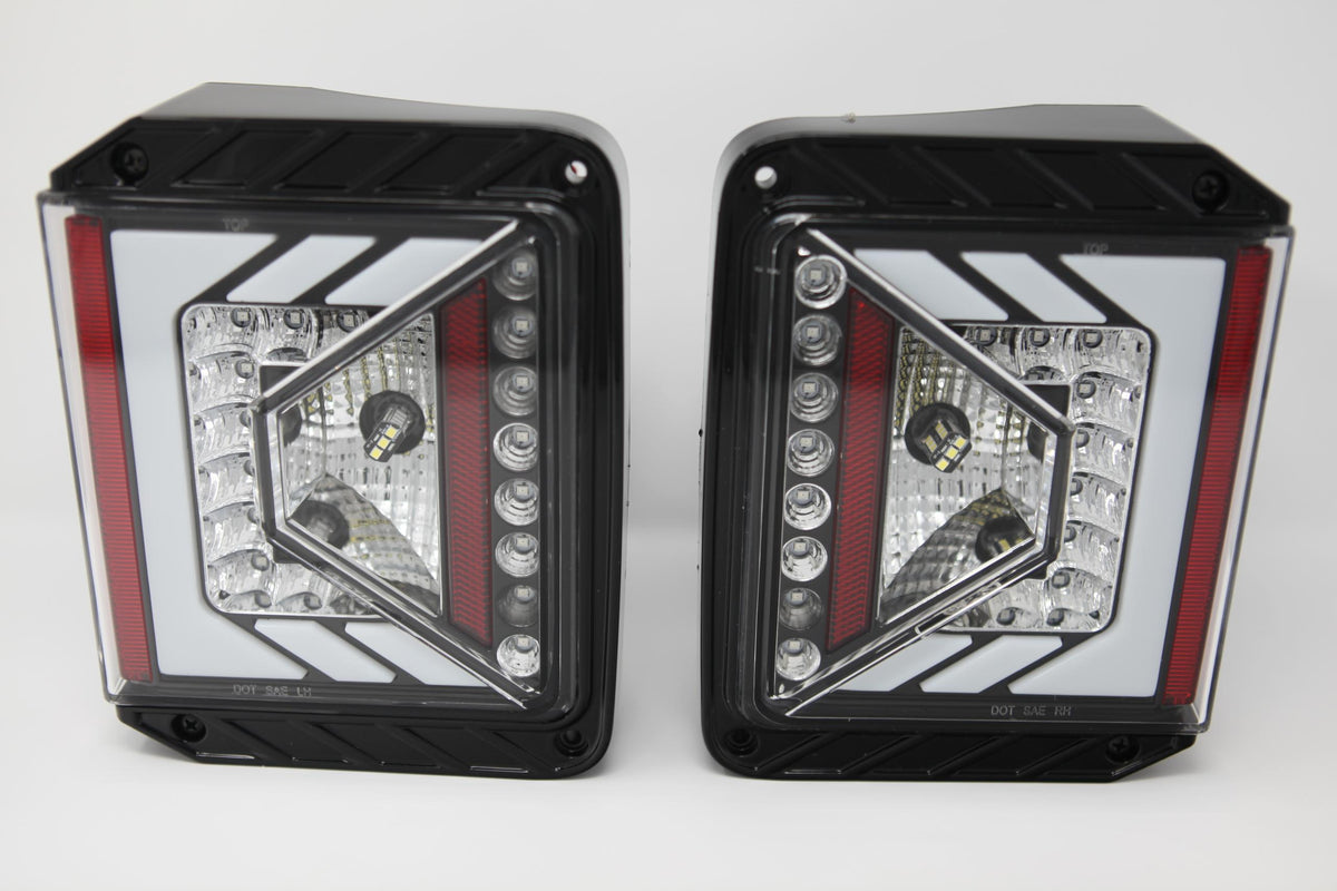 Winjet Led Tail Lights-Gloss Black / Clear (2007-2018 Wrangler, Wrangler JK) - CTRNG0490-GBC