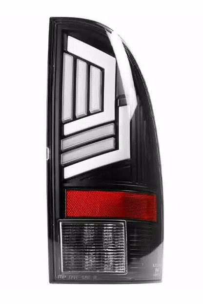 Winjet Sequential Tail Lights-Gloss Black / Clear (2005-2015 Tacoma) - CTWJ-0704-GBC-SQ