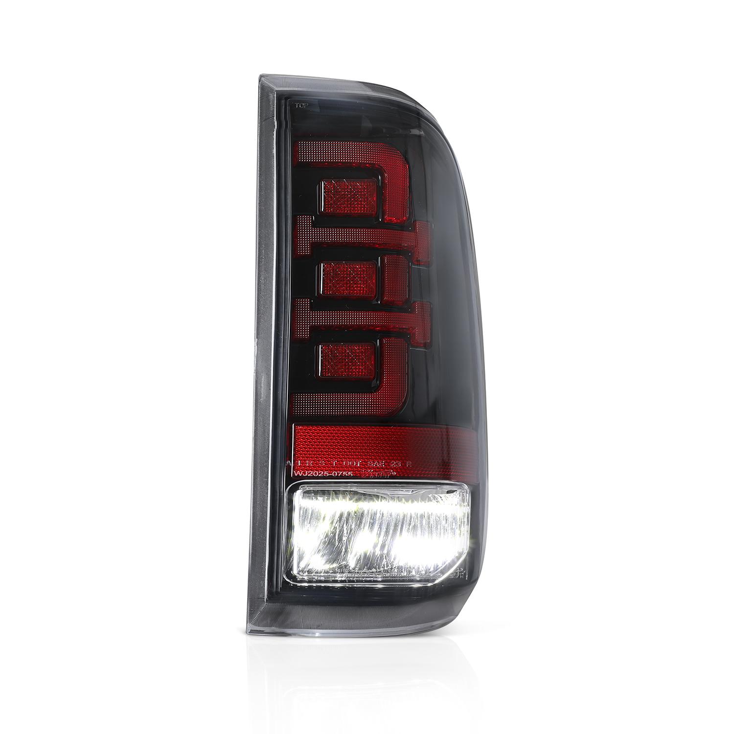 Winjet Led Tail Lights (2008-2018 F-450 Super Duty, F-250 Super Duty, F-350 Super Duty) - CTWJ-0755-GBC-SQ
