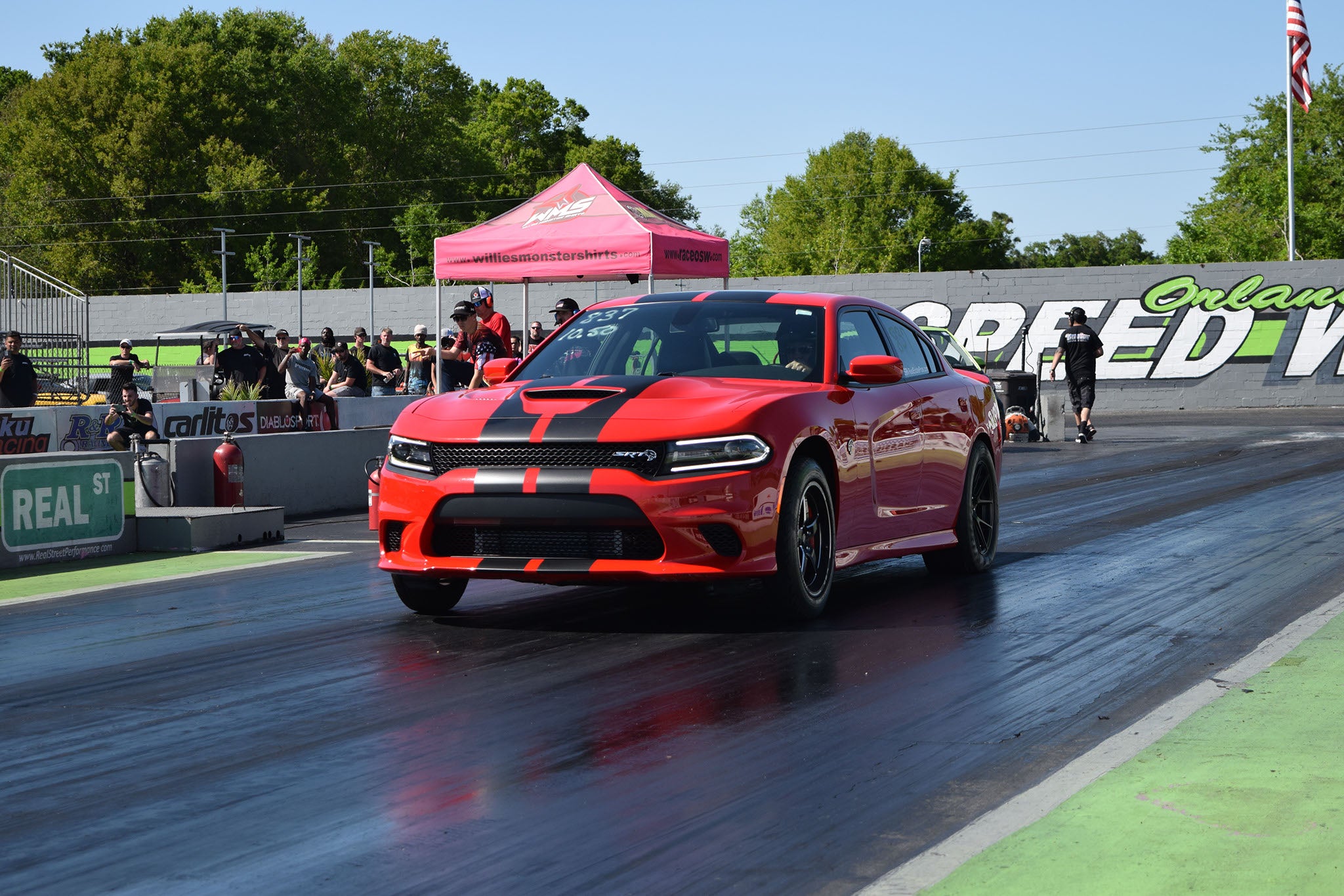 Charger_Stripe.jpg