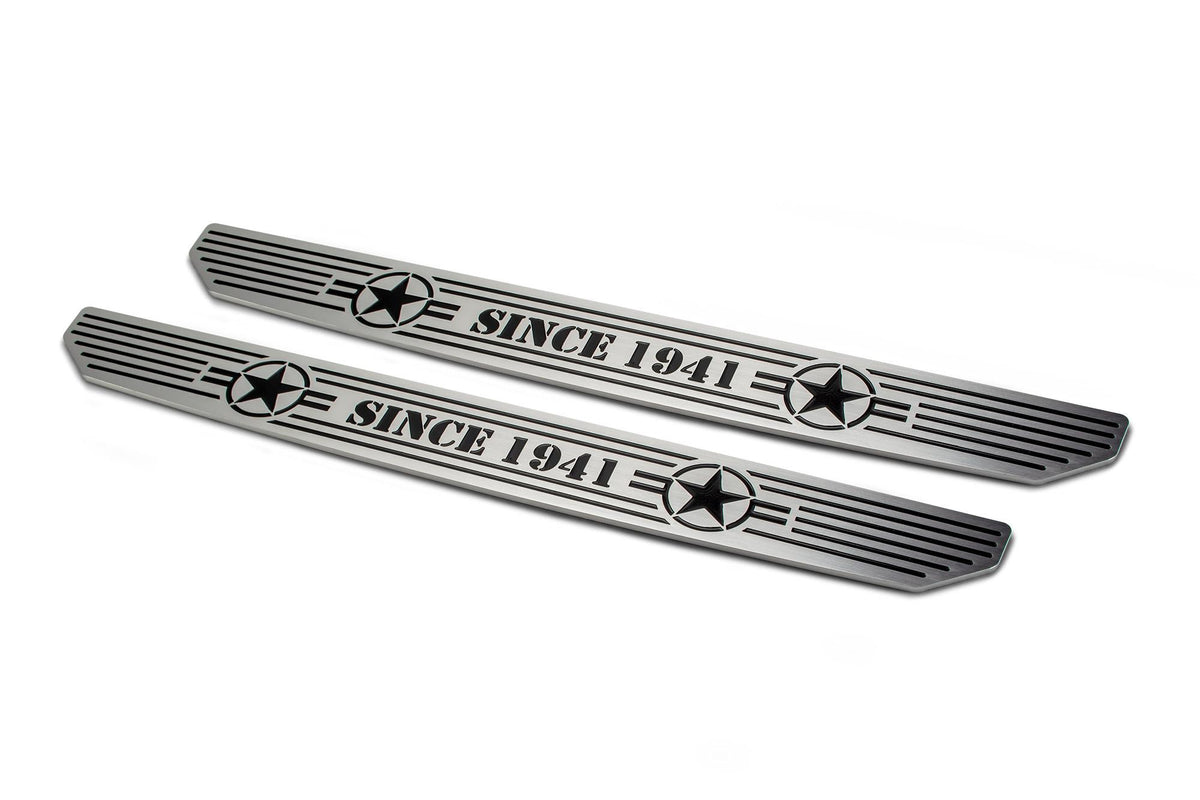 DV8 Offroad Front Sill Plates With "Since 1942" Logo (2018-2021 Gladiator, Wrangler) - D-JL-180014-STR2