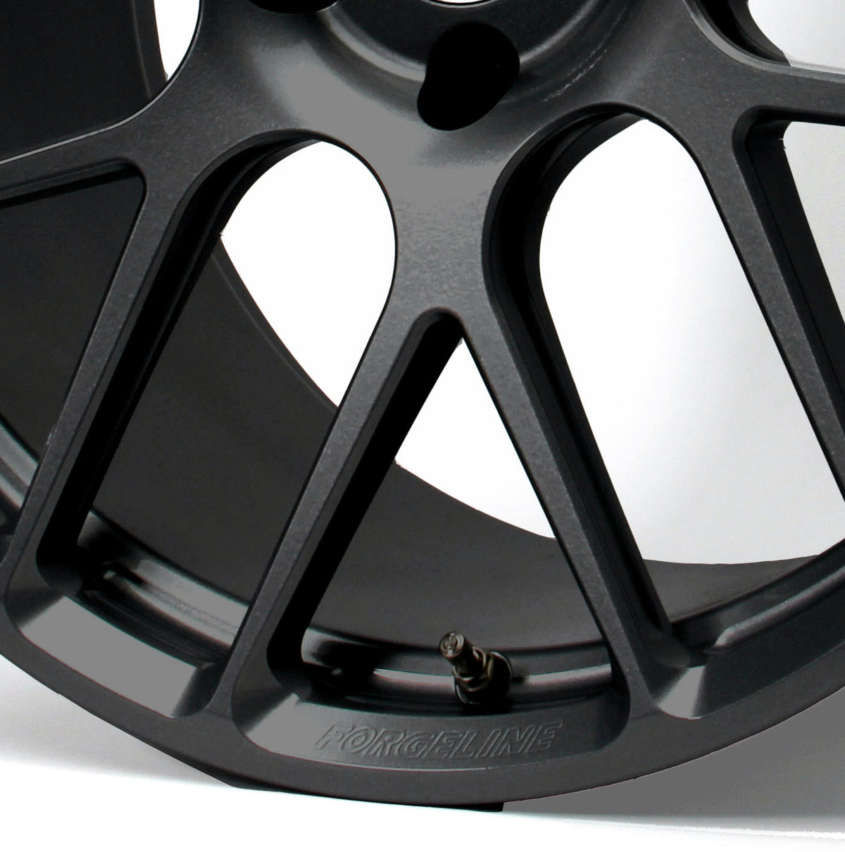 D750-0064-SE1-BLK_3.jpg