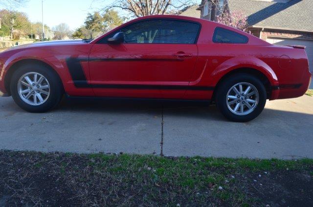Anchor Room Reverse C-Stripe - Silver (2005-2026 Mustang) - 05FM_RCS_S