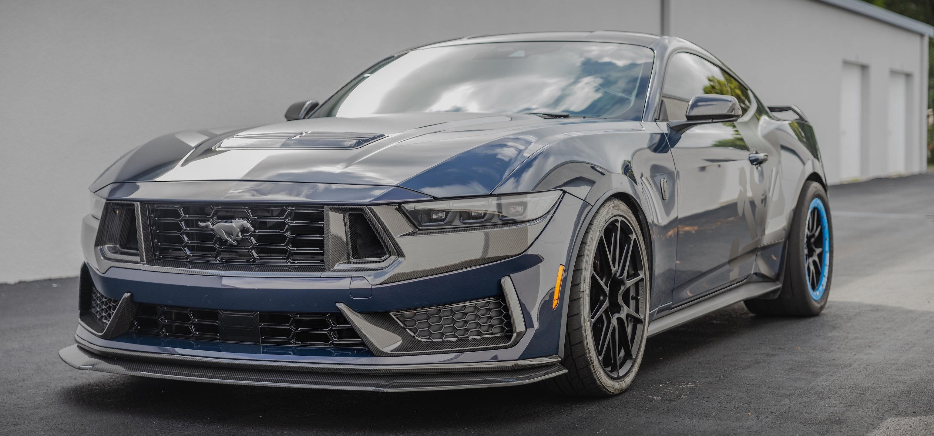 2024 Mustang Dark Horse
