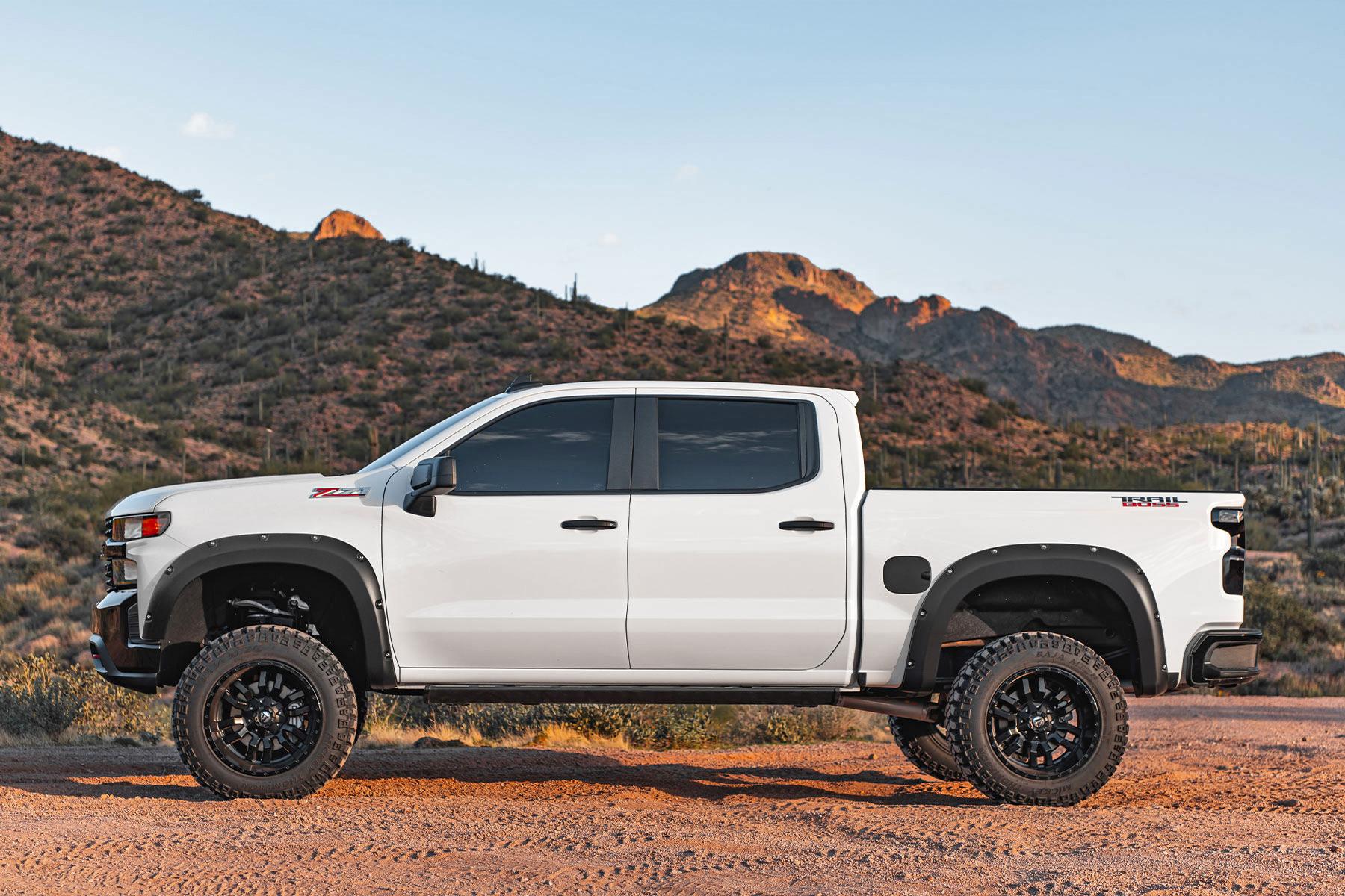 Rough Country Fender Flares Sport GJV Riptide Blue Chevy Silverado 1500 (22-26) (2022-2026 Silverado 1500) - F-C12211-GJV