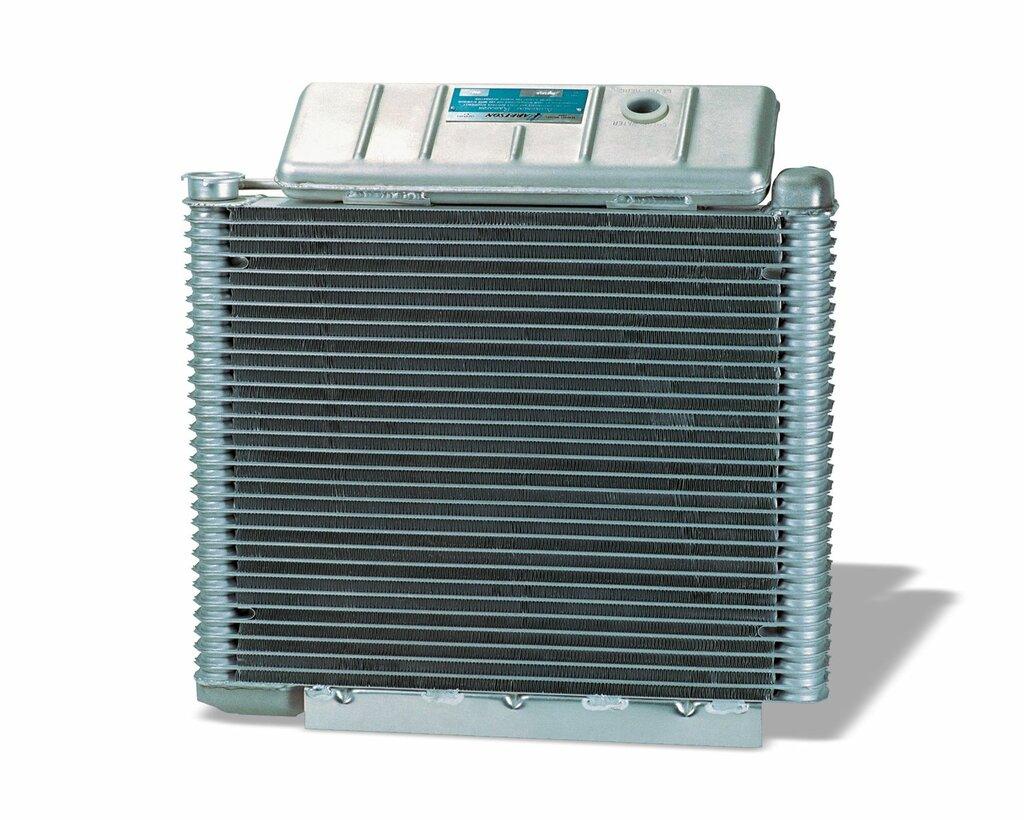 DeWitts 1960-61E Corvette Top-Tank Aluminum Harrison Radiator Early version without ribs - 32-940A