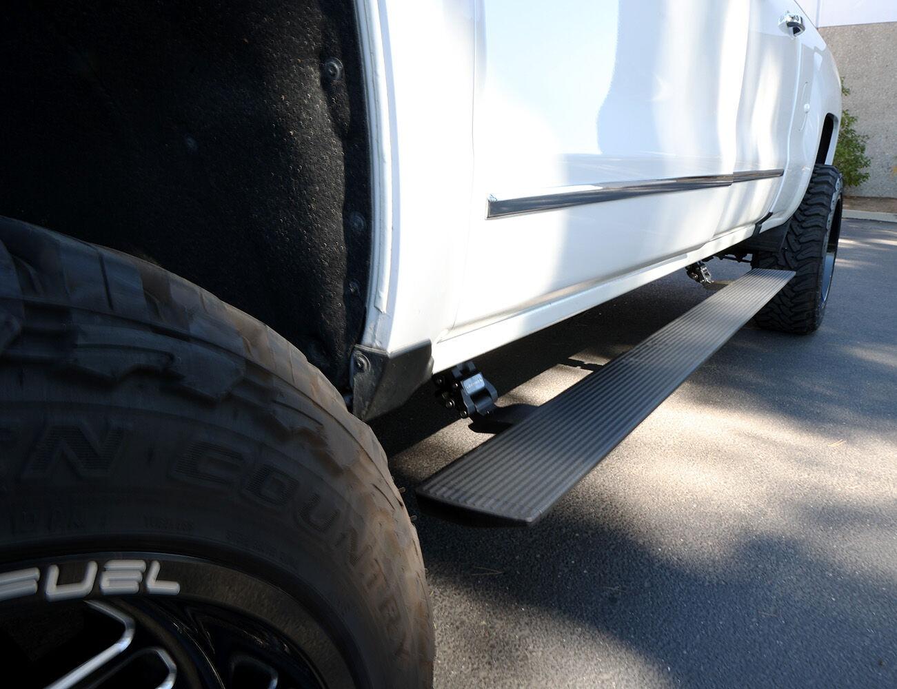 Go Rhino E1 Electric Running Board Kit (2015-2019 Silverado 2500 HD, Silverado 3500 HD, Sierra 2500 HD, Sierra 3500 HD) - 20405187PC