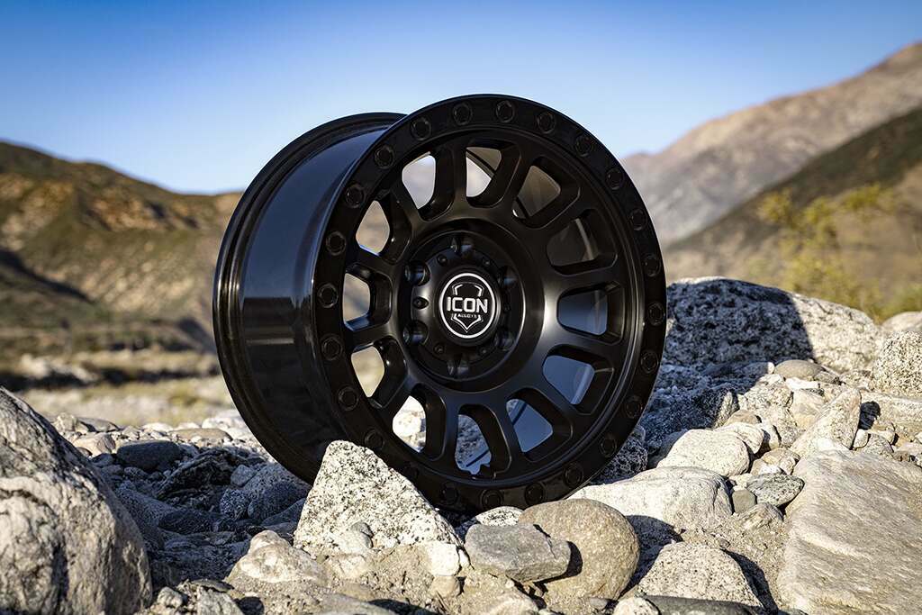 Icon Alloys Hulse Dbl Black - 17 X 8.5 / 5 X 4.5 / 0Mm / 4.75" Bs - 8017856547DB