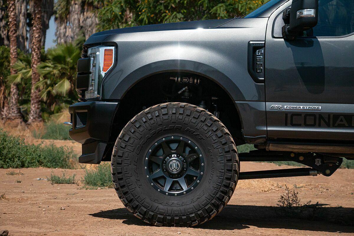 Icon 17-Up Ford F-250/F-350 4-5.5" Stage 6 Coilover Conversion System - K63156