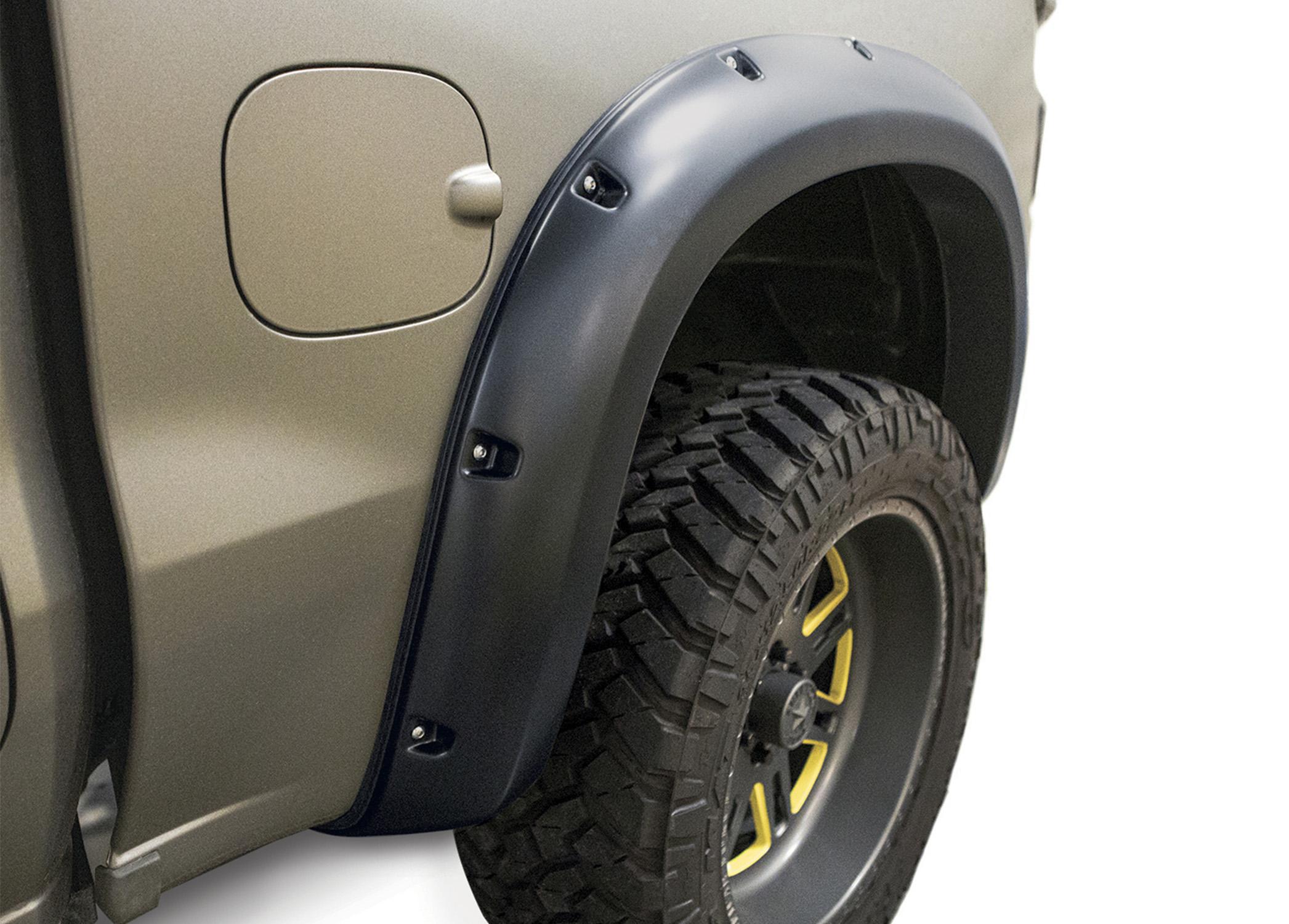 Lund Rx-Rivet Style 2pc Smooth (2019-2026 Sierra 1500) - RX130SB