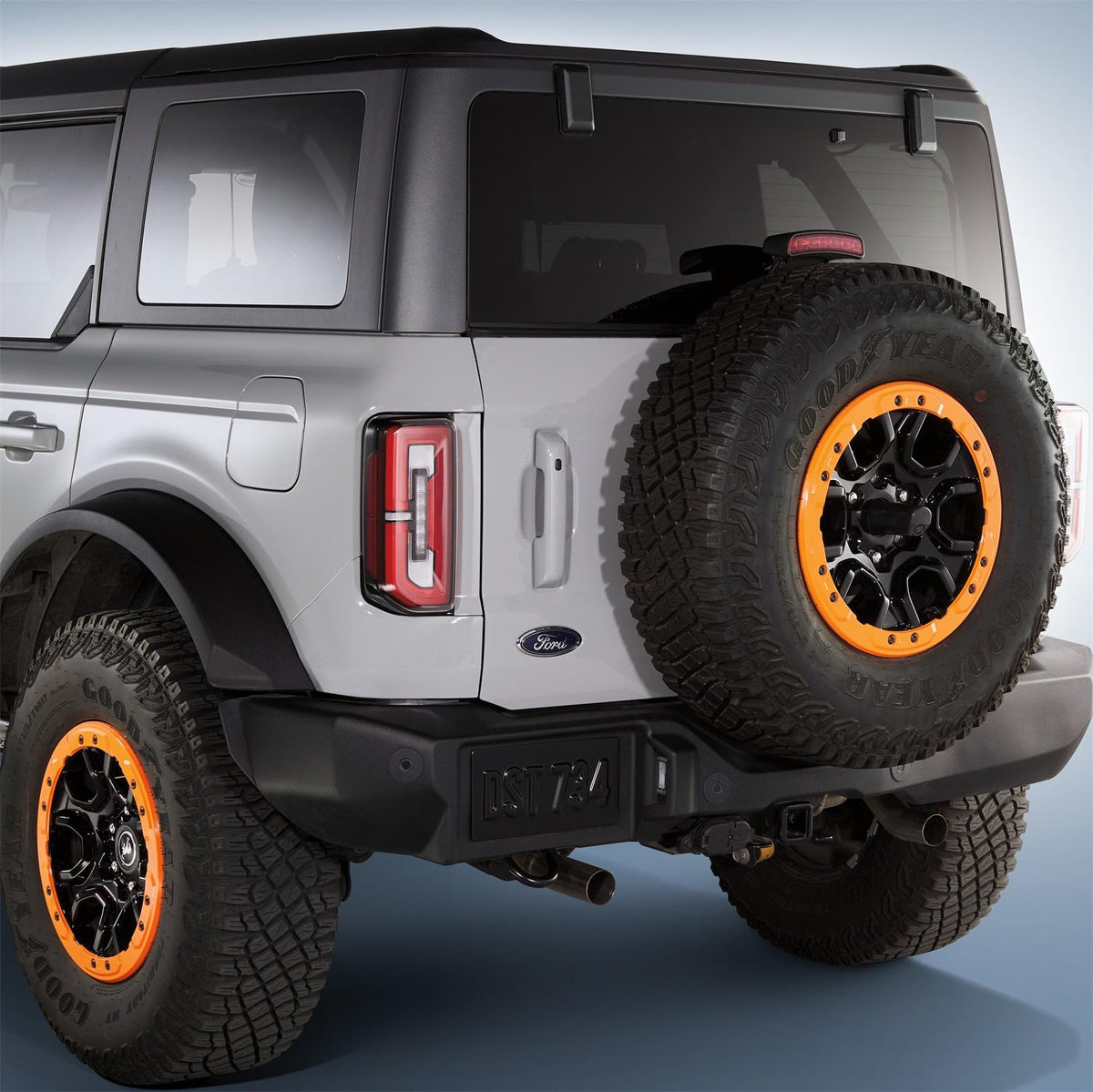 Ford Performance M-1021K-BLO 2021-2025 Bronco Bead Lock Trim Ring Kit - Orange