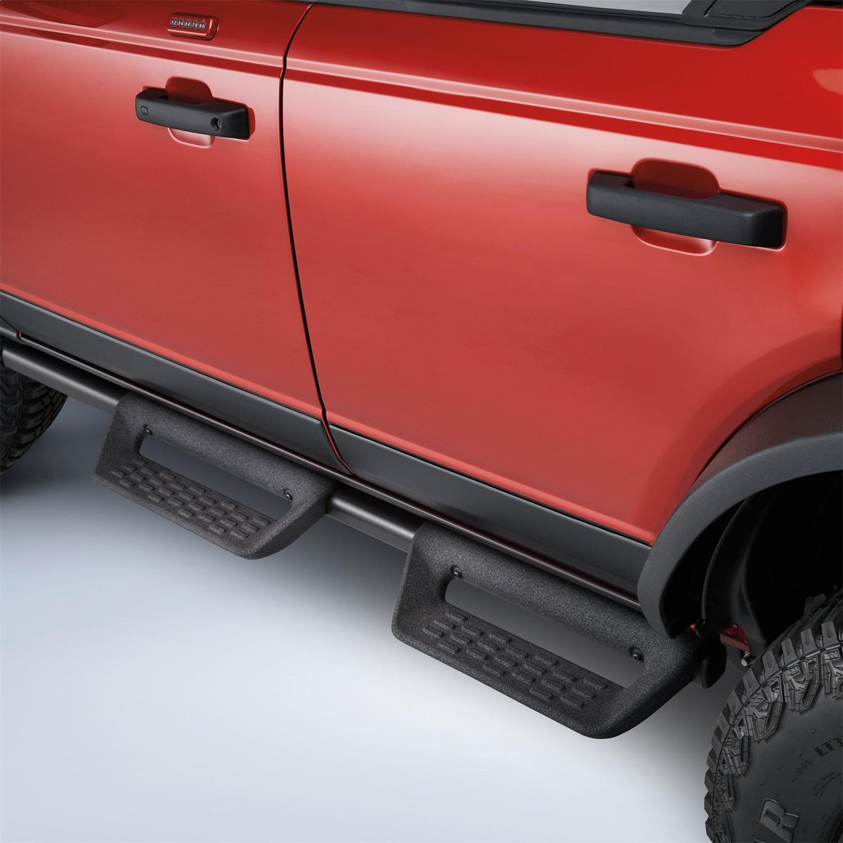 Ford Performance Hoop Steps (2021-2025 Bronco 4 Dr) - M-16450-BH4