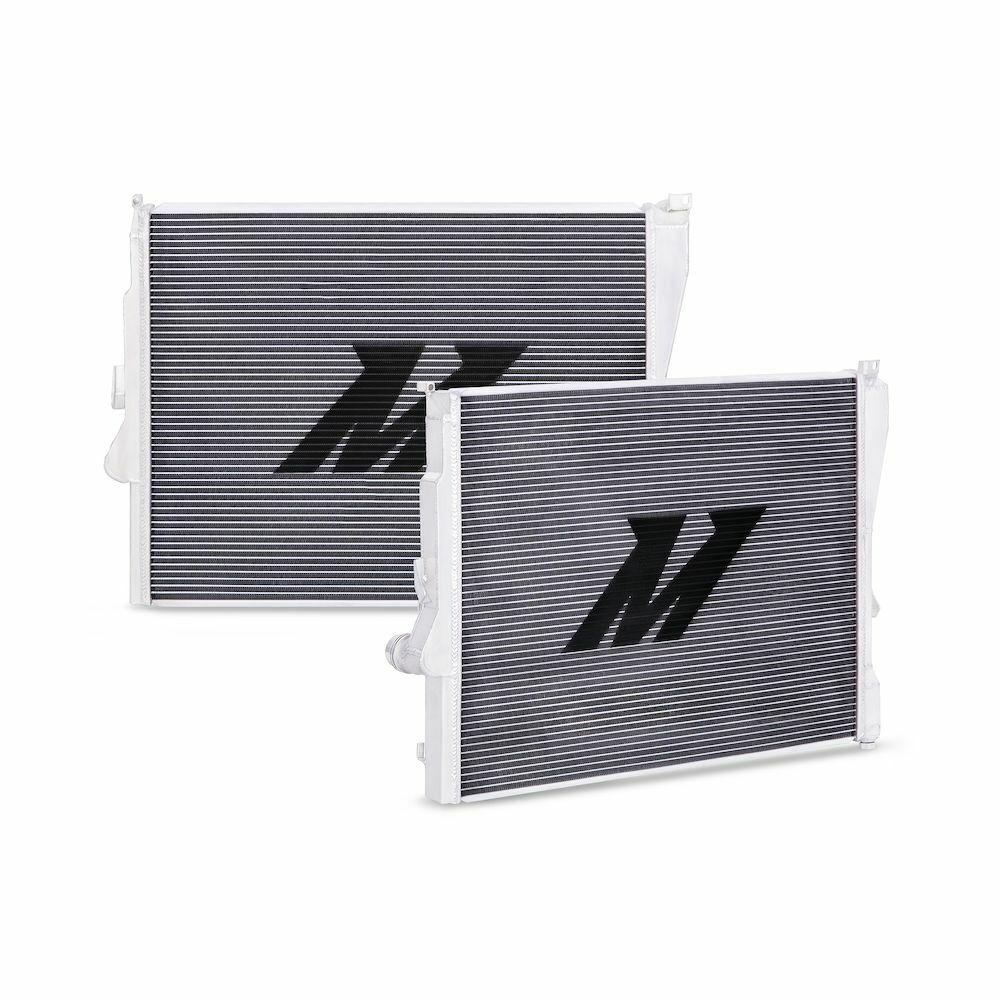 Mishimoto BMW E46 Non-M Performance Aluminum Radiator, 1999-2006 - MMRAD-E46-323A