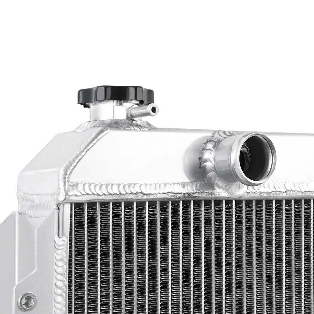Mishimoto Performance Aluminum Radiator, Fits Toyota Tundra 4.7L Automatic, 2000-2006 - MMRAD-TUN-00V2