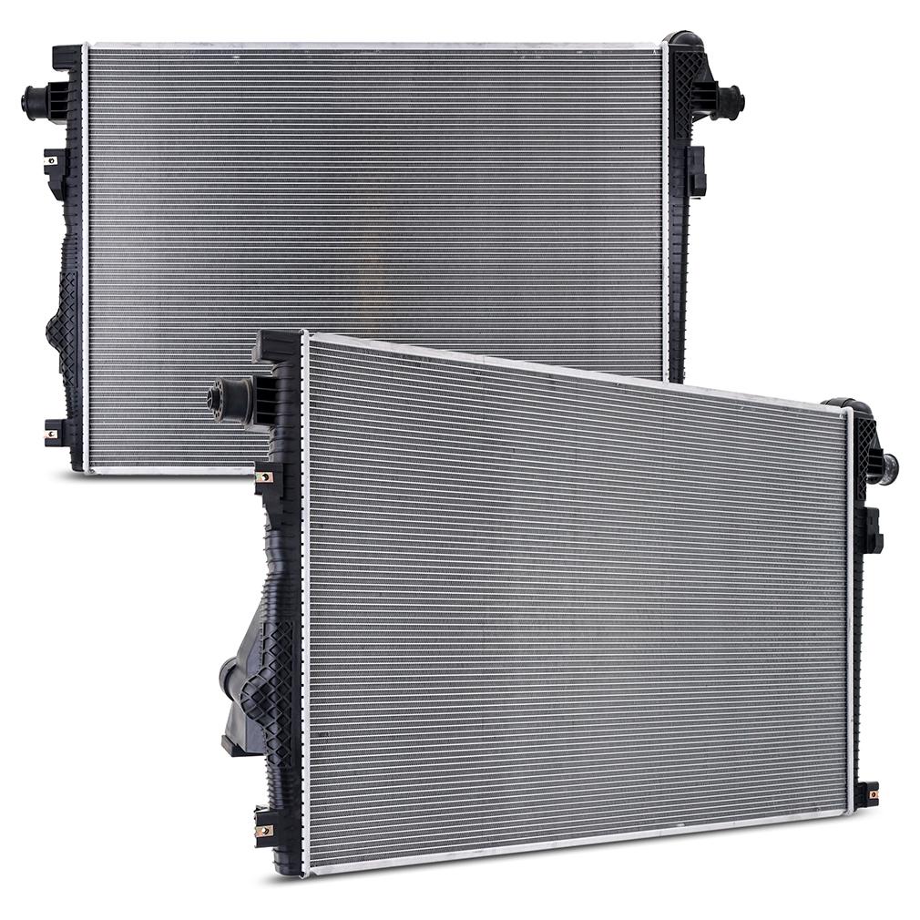 Mishimoto Replacement Radiator Fits Ford F-Series 6.7L Powerstroke Primary 2011-2016 (2011-2016 F-250 Super Duty, F-350 Super Duty, F-450 Super Duty, F-550 Super Duty) - R13230
