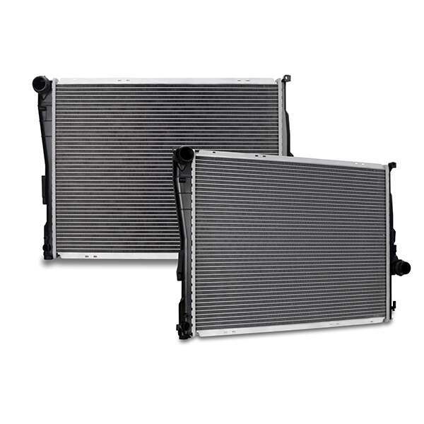Mishimoto 2001-2005 BMW 320i 2.2L Replacement Radiator - R2636-MT