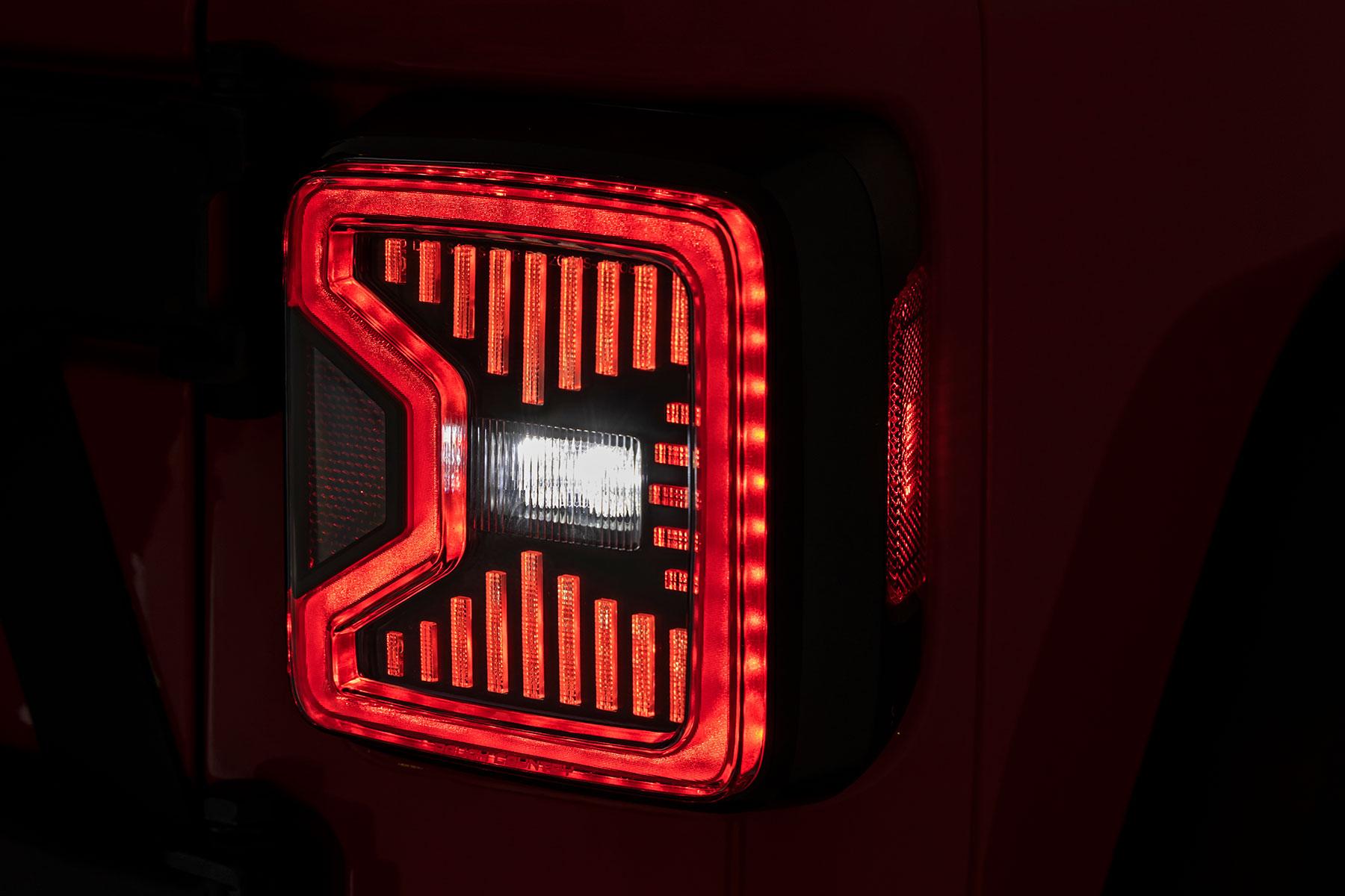 Rough Country LED Tail light 18-22 Jeep Wrangler JL 4WD Rough Country - RCH5900