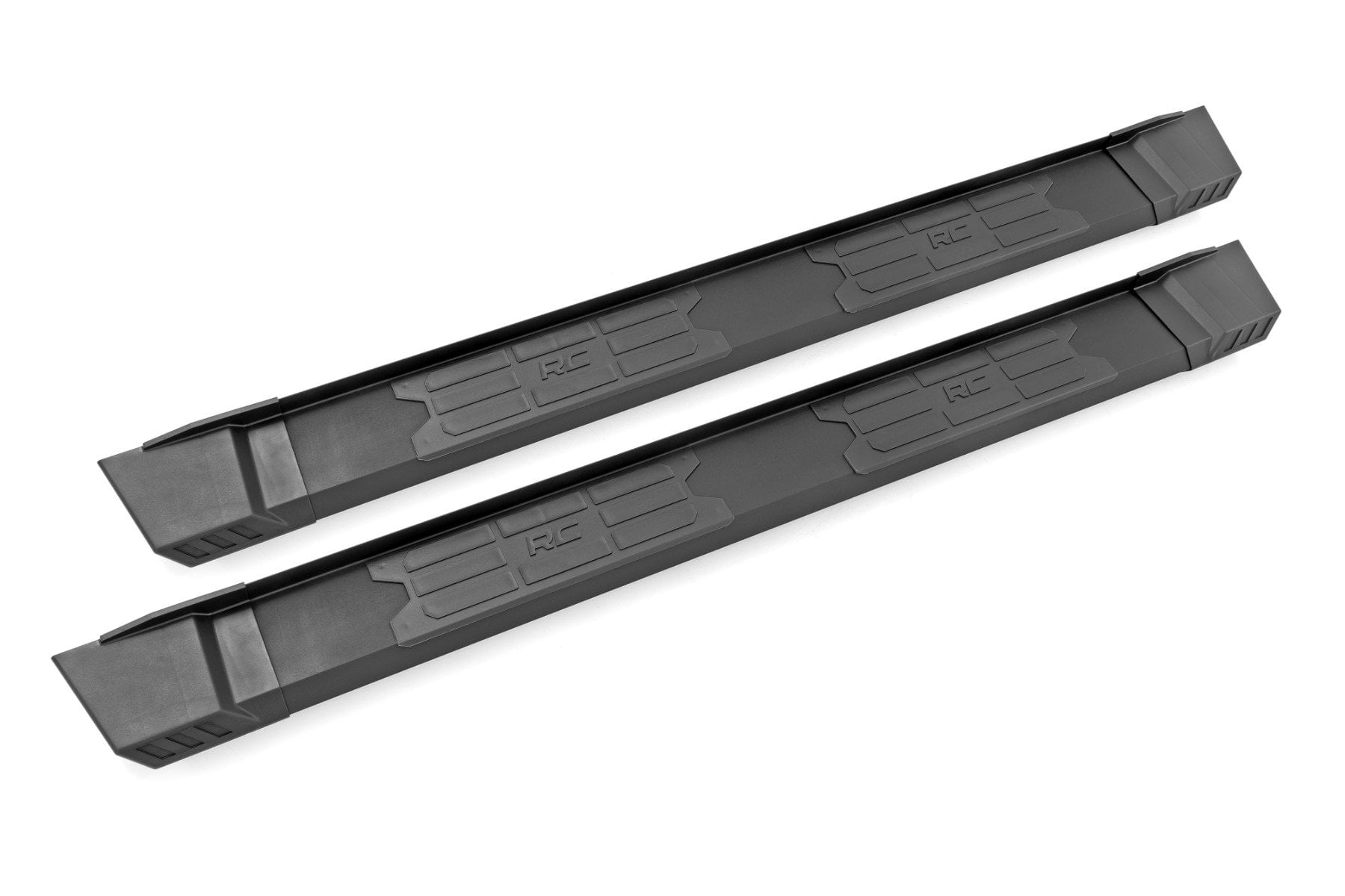 Rough Country HD2 Aluminum Running Boards Crew Cab Nissan Titan 2WD/4WD (2004-2024) (2004-2024 Titan, TITAN) - SRB041785A
