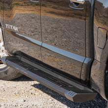 Rough Country HD2 Aluminum Running Boards Crew Cab Nissan Titan 2WD/4WD (2004-2024) (2004-2024 Titan, TITAN) - SRB041785A