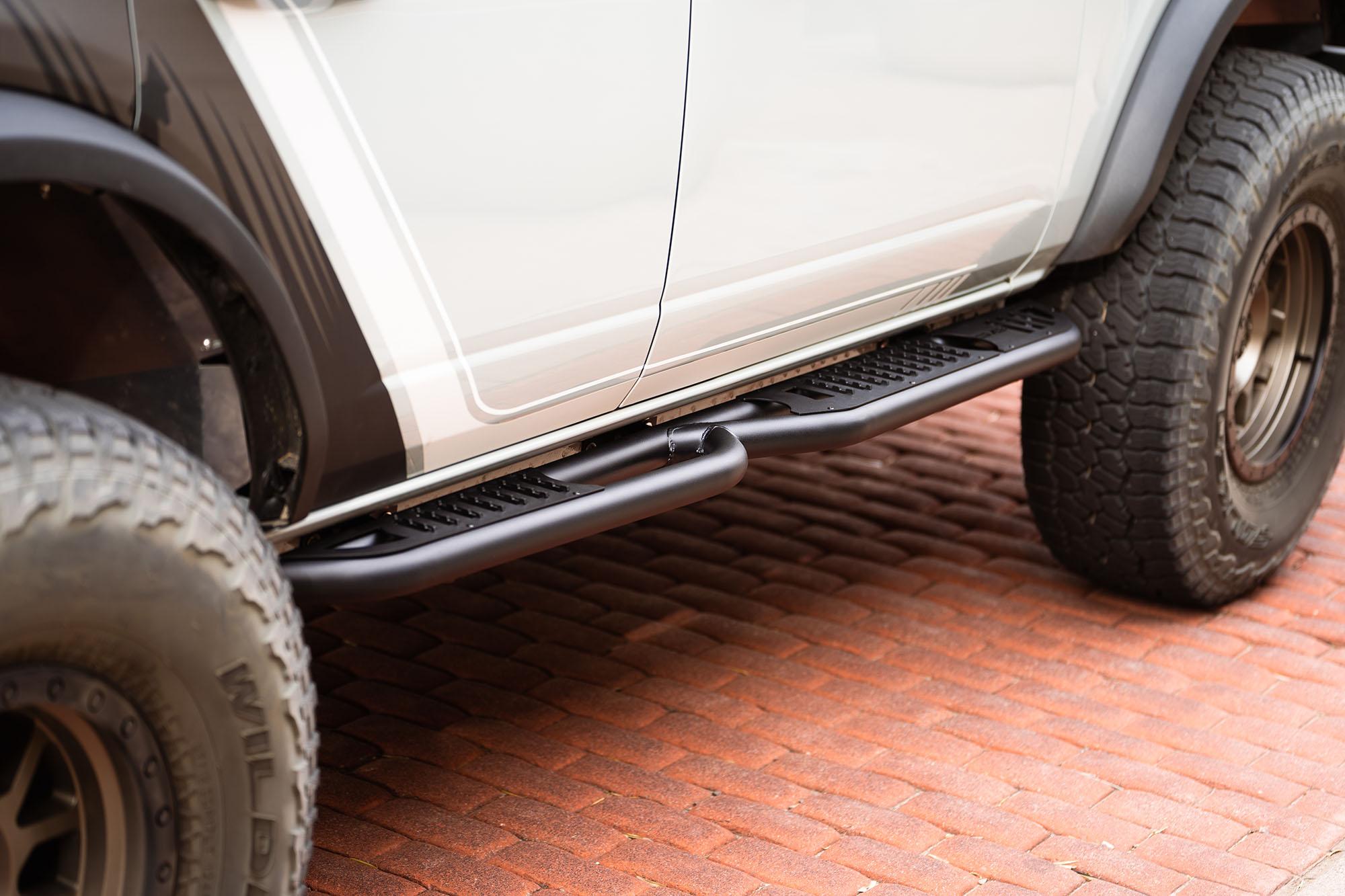 DV8 Offroad 2021-22 Ford Bronco - OE Plus Series Side Steps - SRBR-02
