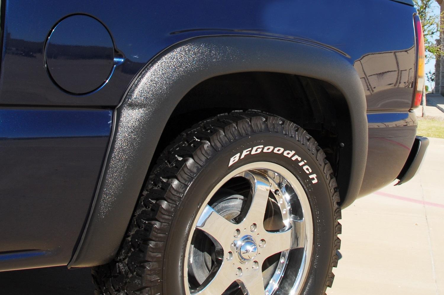 Lund Sport Style Fender Flare Set - Rear, Textured, 2-Piece Set (1994-2002 Dodge Ram 1500, Dodge Ram 2500, Dodge Ram 3500) - SX202TB