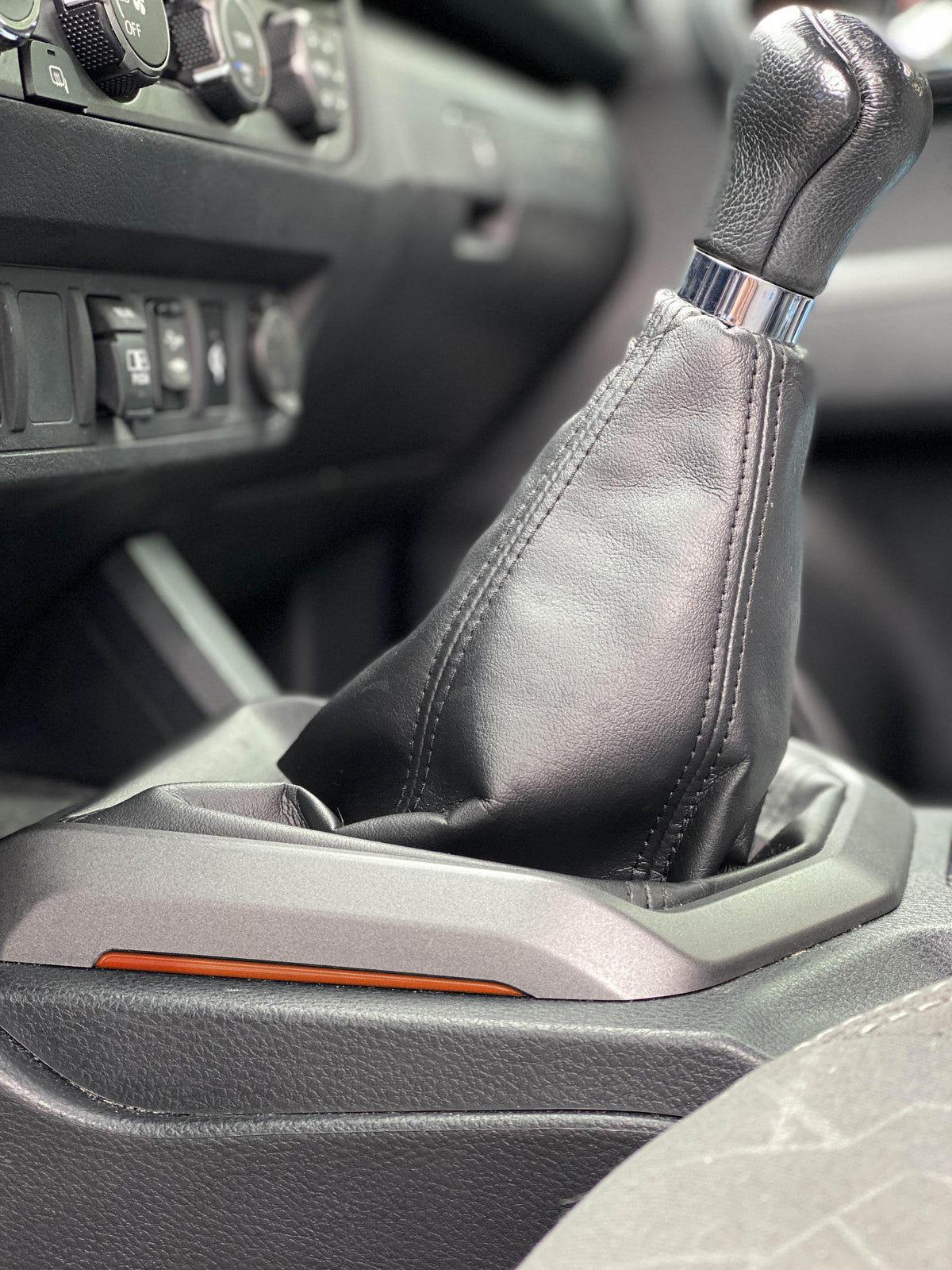 TUFSKINZ Manual - Side Center Console Line Inserts (2016-2023 Tacoma) - TAC083-FNO-G