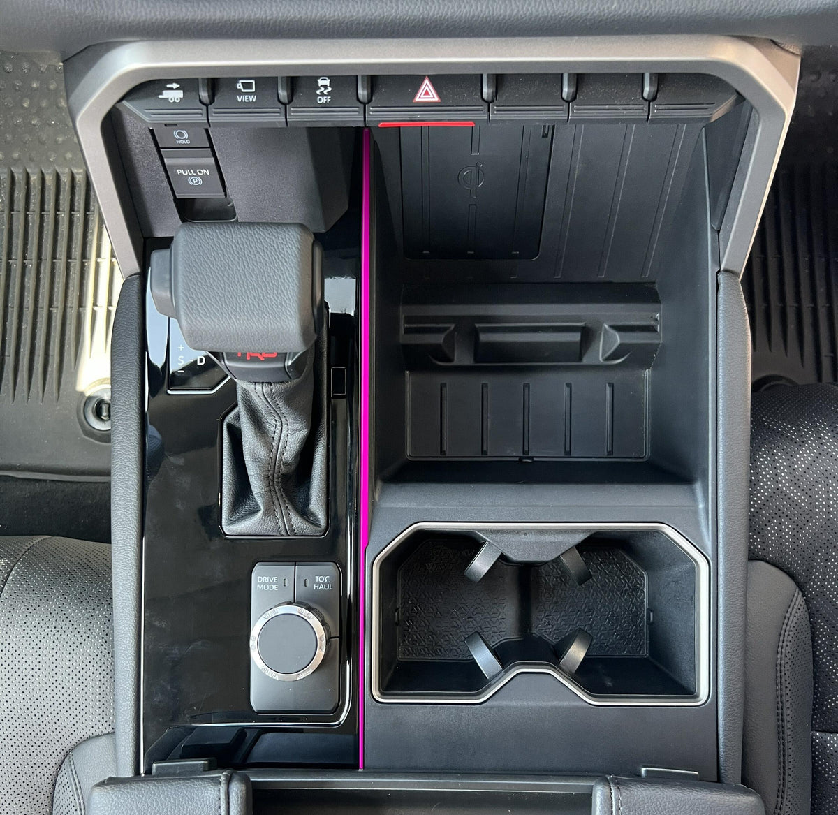 TUFSKINZ Center Console Thin Line Accent Trim (2023-2024 Sequoia, 2022-2024 Tundra) - TUN075-HPK-G