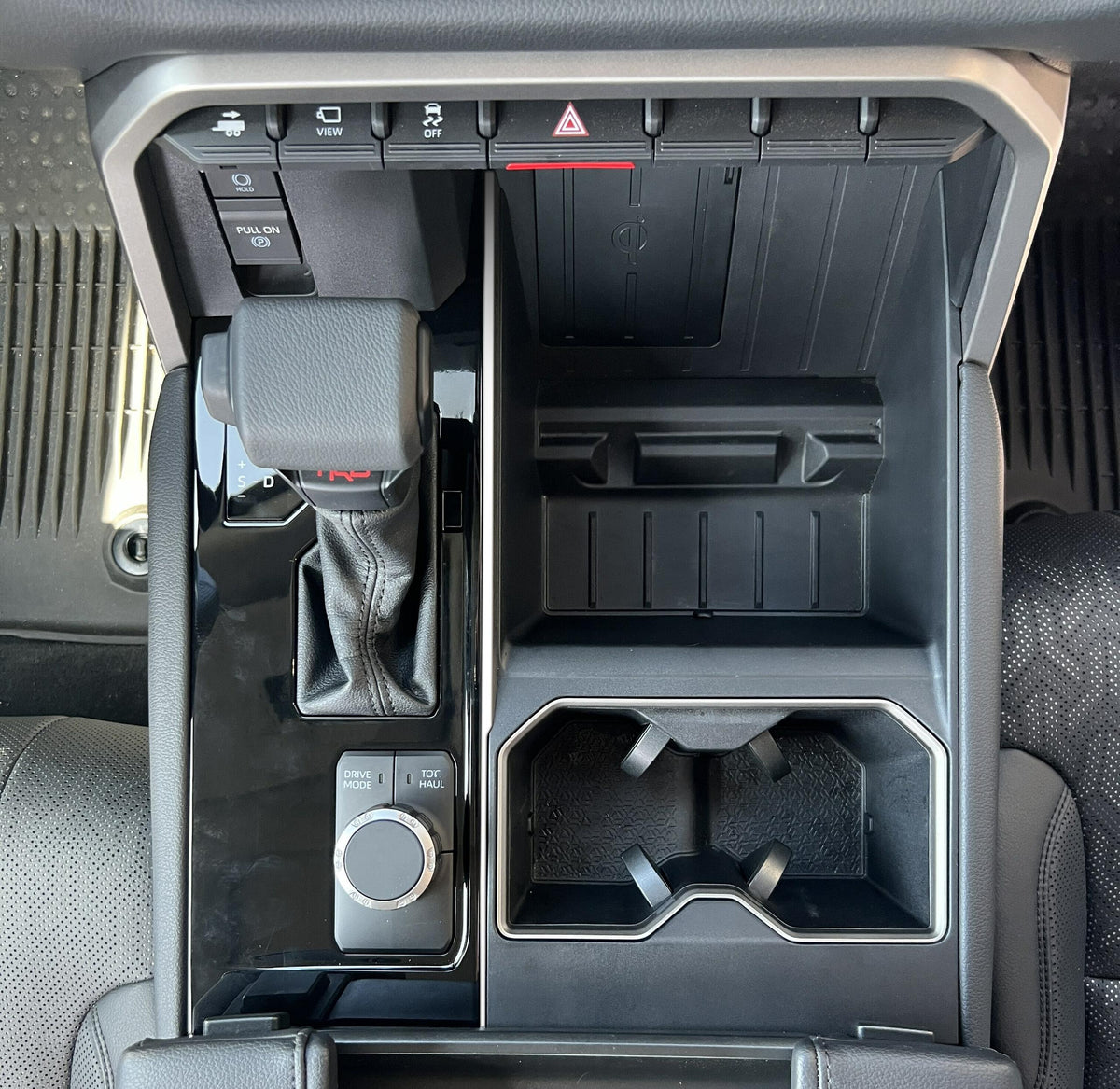 TUFSKINZ Center Console Thin Line Accent Trim (2023-2024 Sequoia, 2022-2024 Tundra) - TUN075-WHT-G