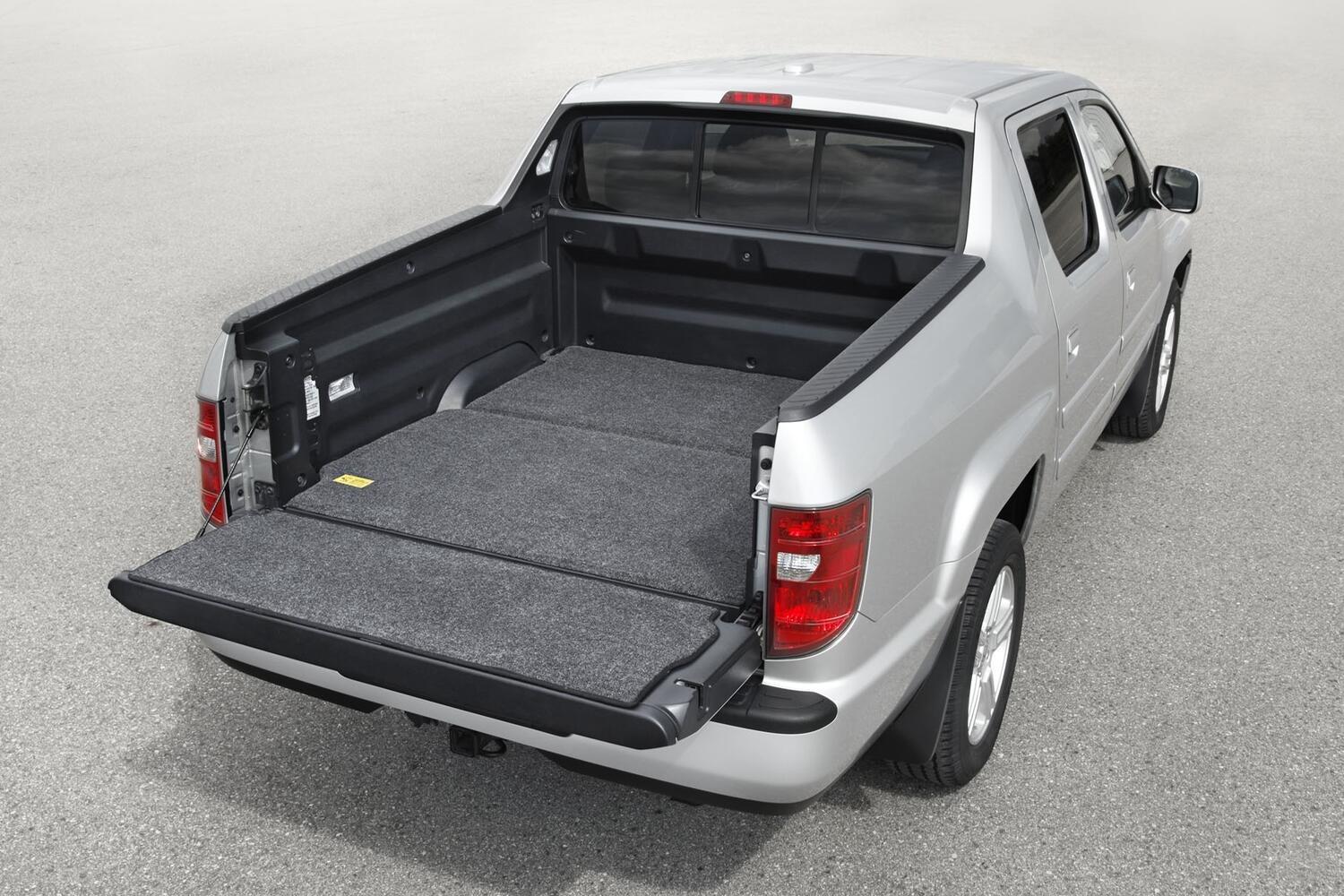 Bedrug Bedmat For Spray-In Or No Bed 17+ Ridgeline (2pc Flr Accom Full Use Of Trunk) (2017-2025 Ridgeline) - BMH17RBS