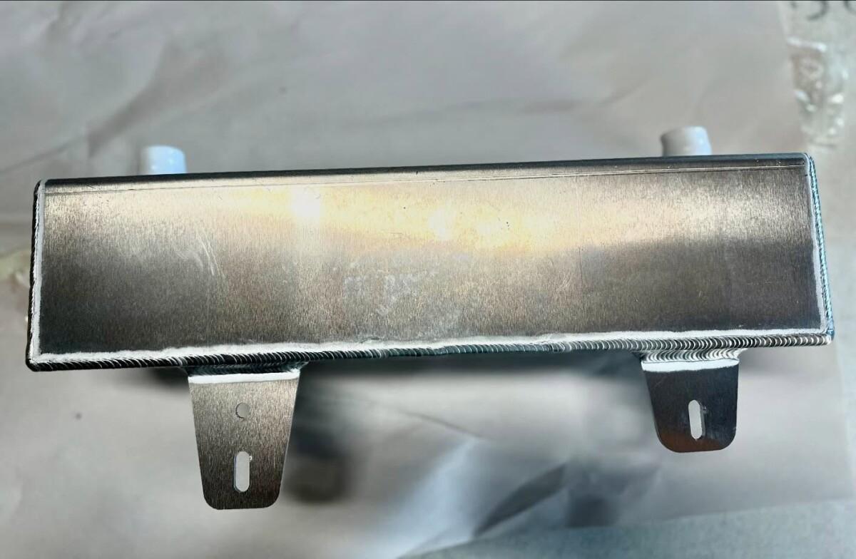 IC Chiller Trackhawk Durango Front bumper Aux tank - CC-Tank-1