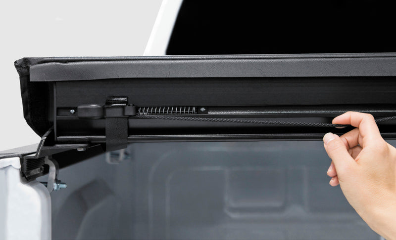 Access Limited 2024+ Chevy Silverado EV w/ 5ft 11in Bed (w/ Midgate) Edition Roll-Up Cover