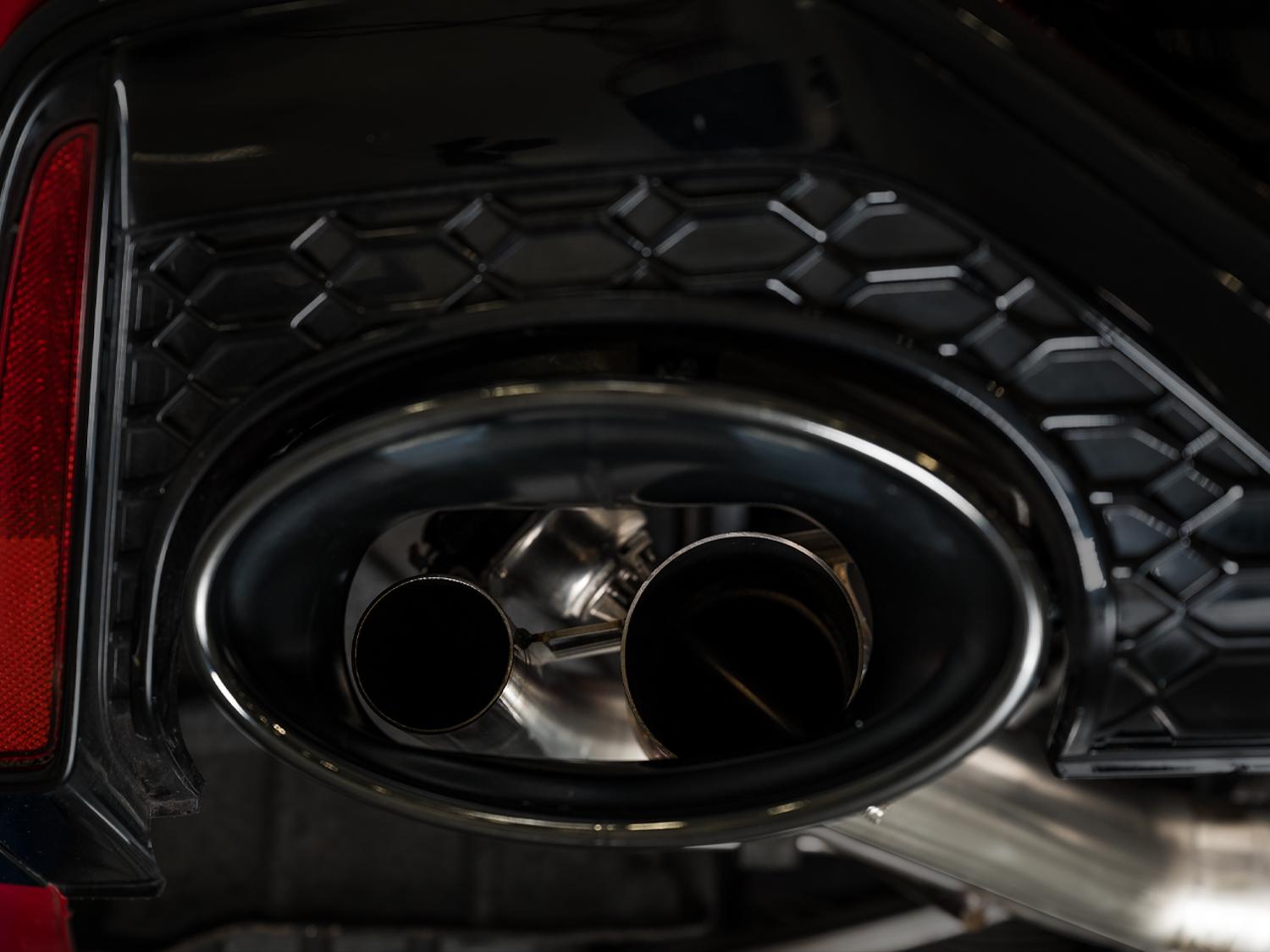 AWE SwitchPath™ Exhaust for C8 Audi RS 6/RS 7 - 3025-33776