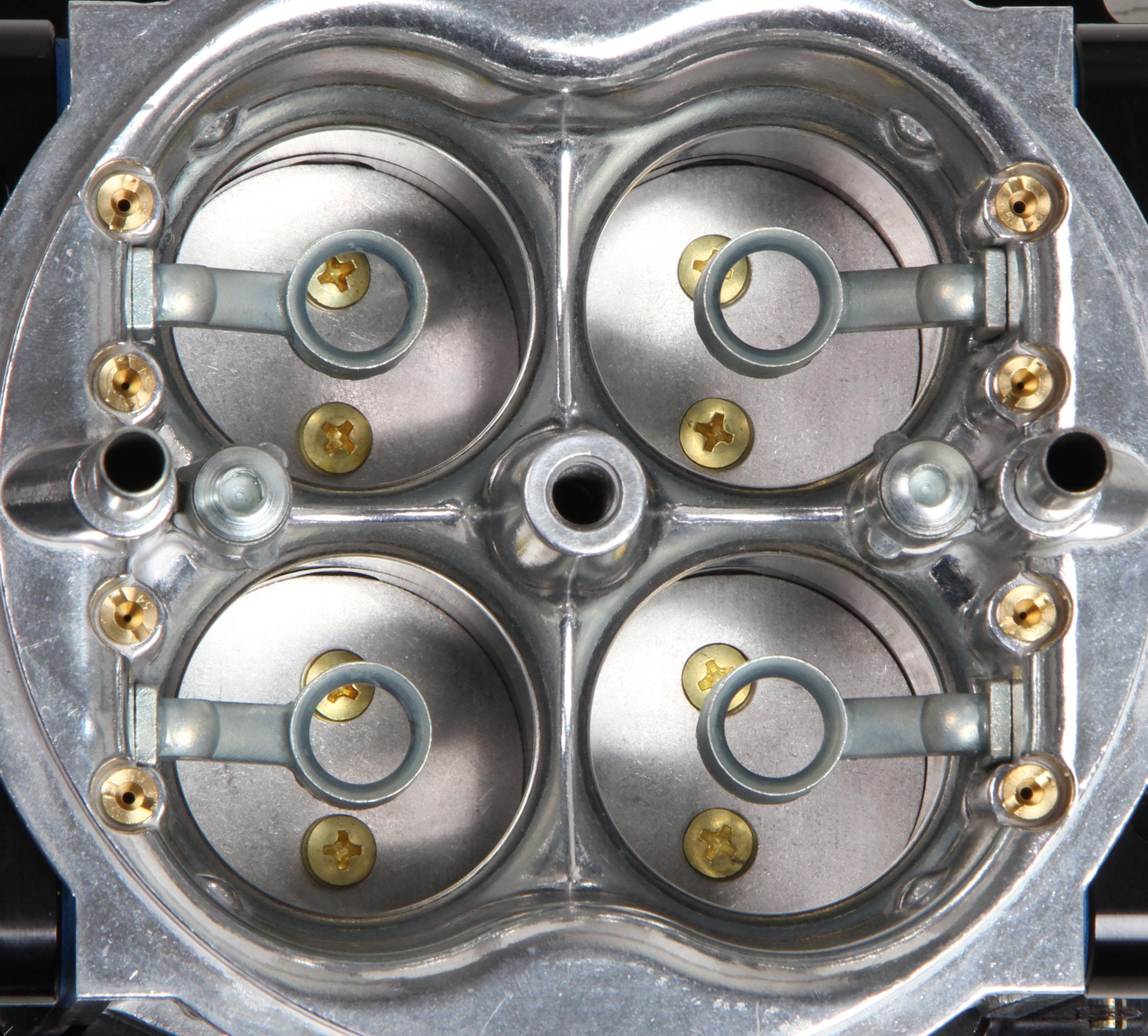 Holley 650 CFM Track Warrior Carburetor.  - 0-67199BK