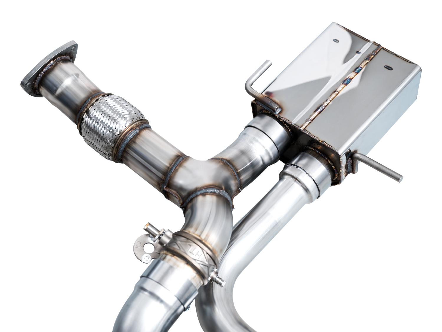 AWE SwitchPath Exhaust for C8 Corvette Z06 - Diamond Black Tips - 3025-43906