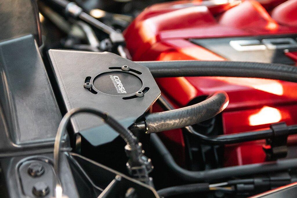 Corsa Performance Aluminum Oil Catch Can with Mounting Bracket (2020+ C8 Corvette Coupe) - CC0005
