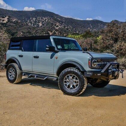 Westin HDX Drop Nerf Step Bars (2021-2025 Ford Bronco 4DR) - 56-14195