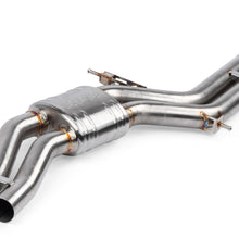 APR Catback Exhaust System Center Muffler - 4.0 TFSI - C7 (2013-2018 S7,2014-2018 RS7,2013-2018 S6) - CBK0023