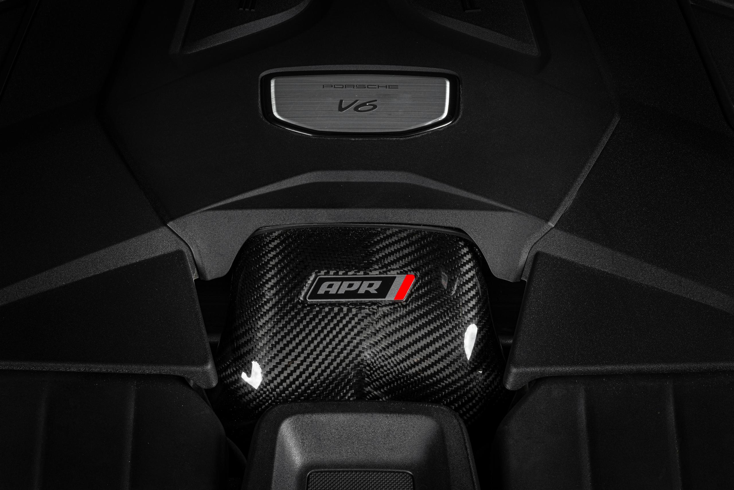 APR CARBON FIBER INTAKE SYSTEM - (9Y/SUV) - 2.9T - CI100058