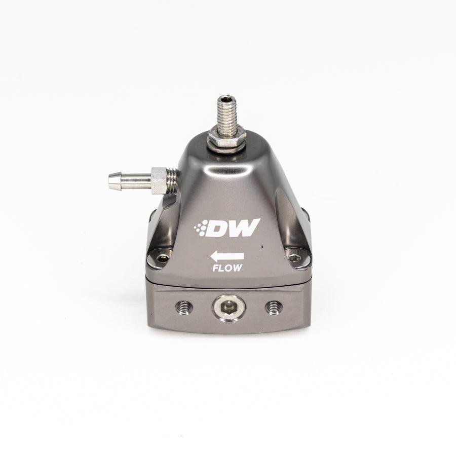 DeatschWerks DWR1000iL in-line AFPR titanium - 6-1001-FRT