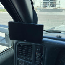 Edge Products CTS3 Pillar Display Mount 2001-2007 GM Classic 2500/3500 (2001-2007 Chevrolet, GMC Fitments) - 28602