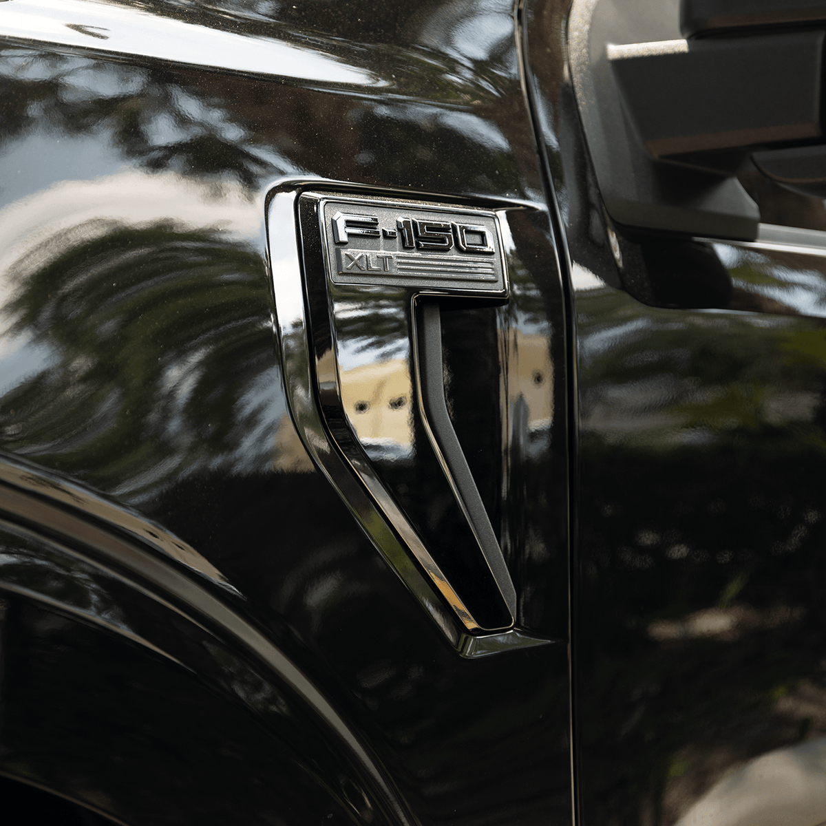 Ford Black Appearance Package XLT Side Fender Emblem Kit (2021+ F-150)