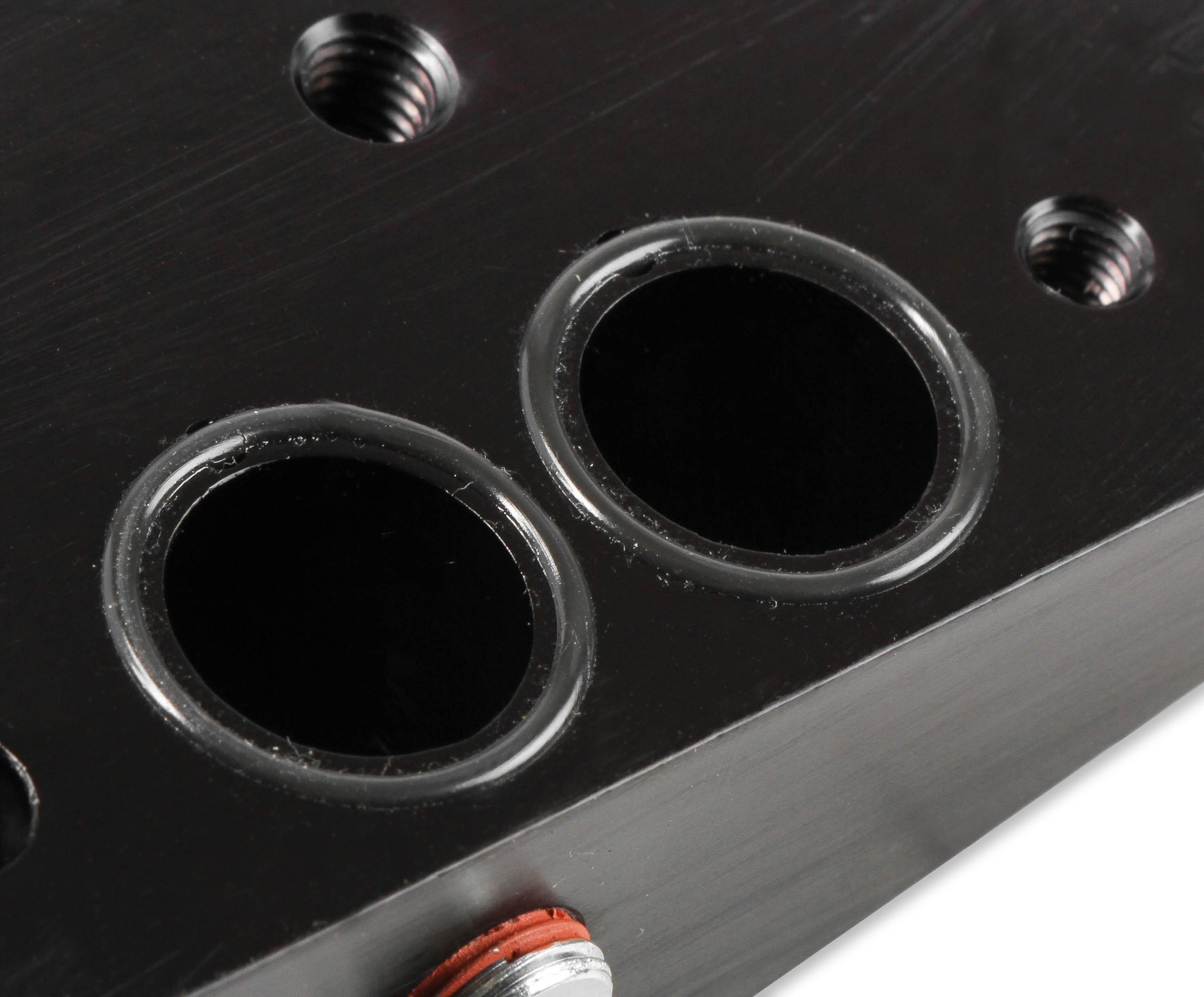 Earls 1126ERL Gm Lt Engine Oil Cooler Adapter