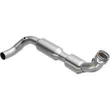 MagnaFlow California Direct-Fit Catalytic Converter (2002-2003 F-150 XL, F-150 Lariat, F-150 XLT, F-150 King Ranch) - 4583753