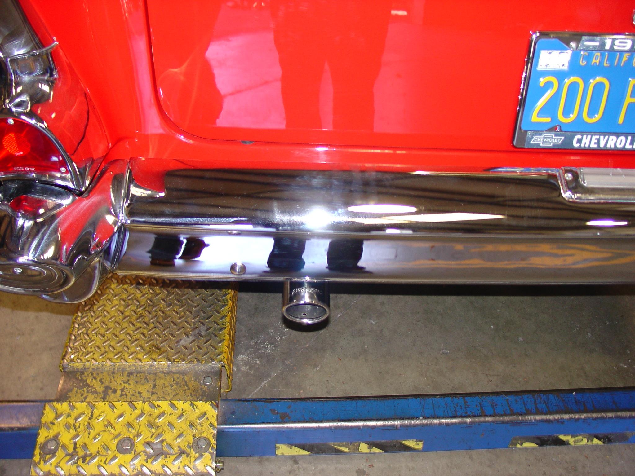Flowmaster 55-57 Chevy 2.5" Amt 409S  - 817174