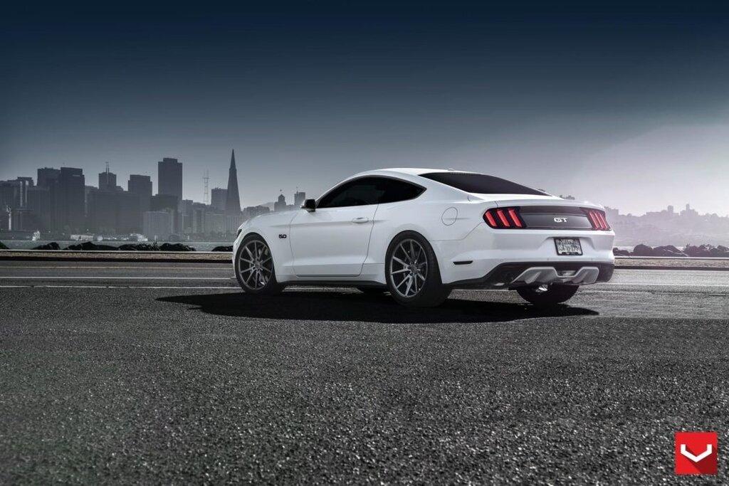 Vossen VFS-1 Hybrid Forged Wheel