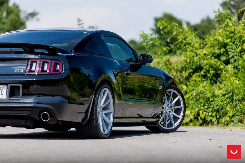 Vossen VFS-1 Hybrid Forged Wheel
