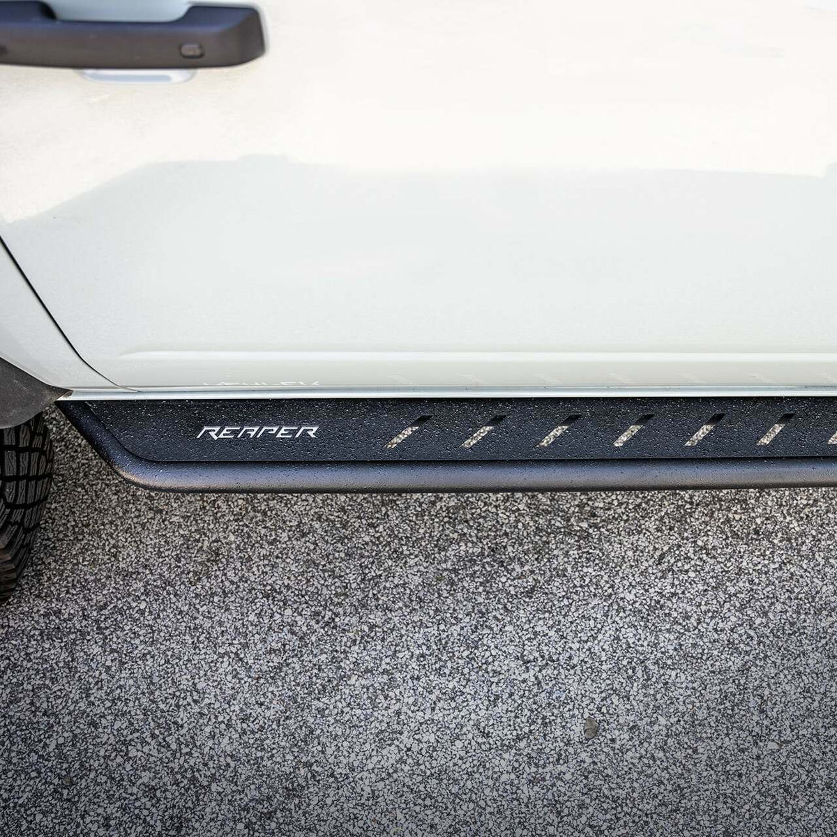 Reaper Off-Road Side Steps (2021+ Ford Bronco 2 Door) - FSR02