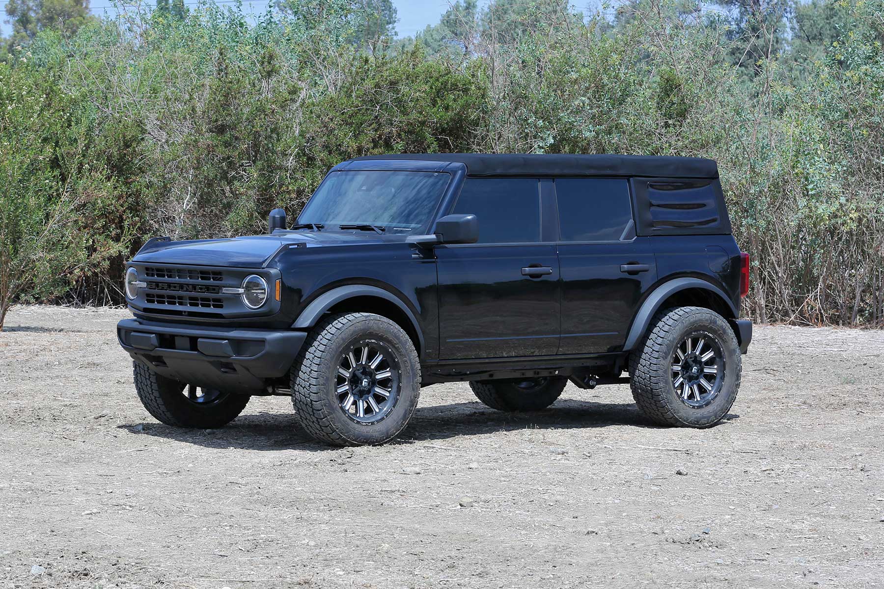 Fabtech 1.5" Leveling Kit (2021-2025 Ford Bronco) - FTL5212