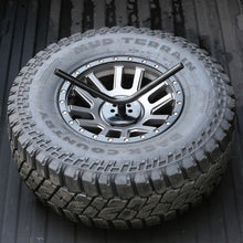 Fabtech Spare Tire Mnt Black - FTT10001BK