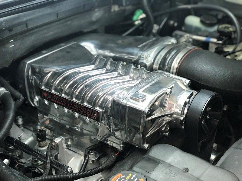 Whipple Superchargers WK-2005TB 01-04 Ford Lightning Gen 4 W175AX (2.9L) SC Competition Kit / 11-12psi / Black